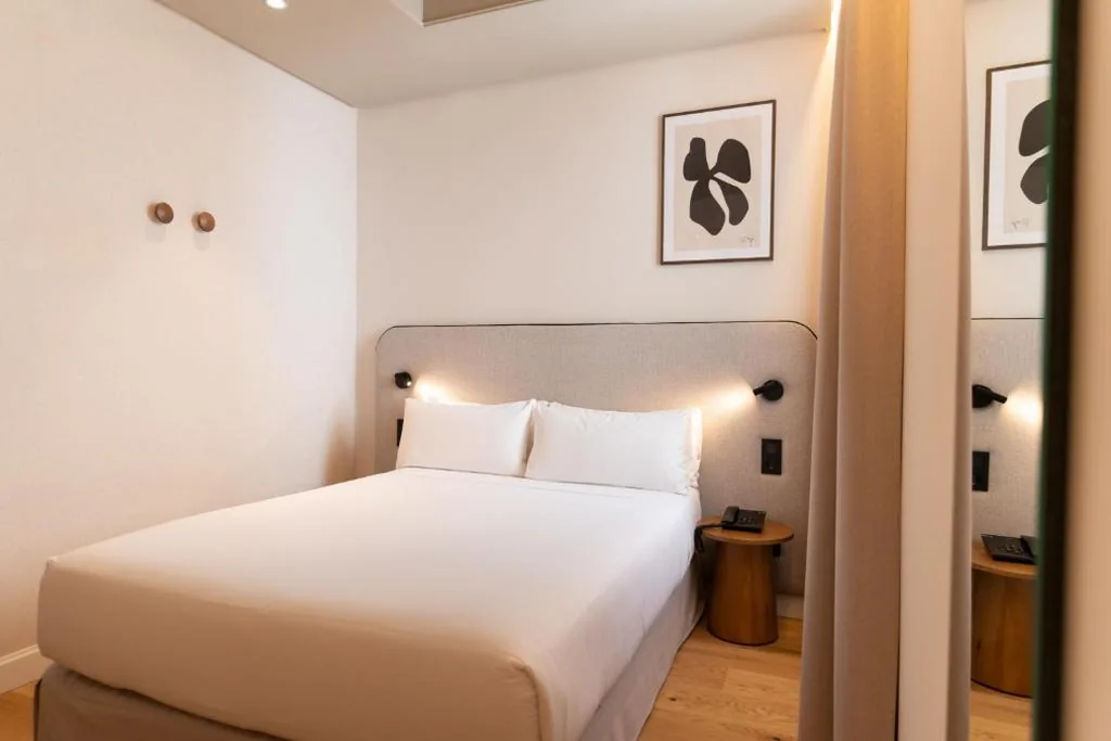 Quarto Duplo Pequeno — Petit Palace Preciados