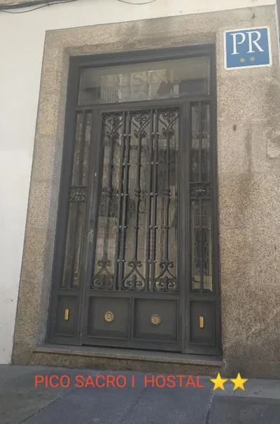 PICO SACRO I HOSTAL-PENSION Santiago de Compostela — 写真 7