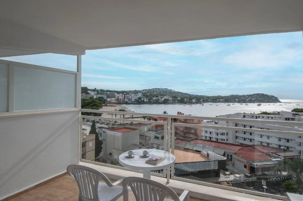 Appartement met uitzicht op zee — Pierre & Vacances Mallorca Deya - Adults recommended