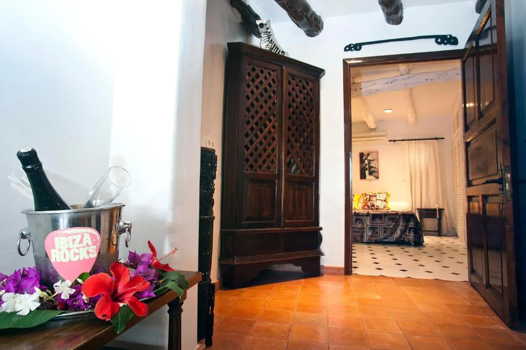 Suite Junior — Pikes Ibiza