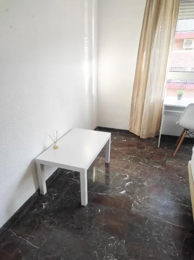Piso DELYRENT, zona CorteInglés climatizado — 写真 4