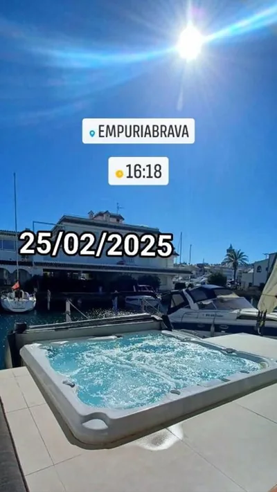 Plage à 500 m, Maison haut de gamme avec amarre privée, accès mer en 5 min sans pont, jacuzzi — foto 4