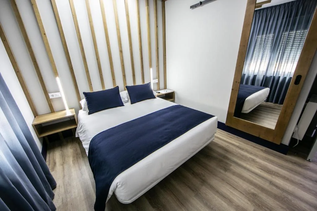 Double Room — Playa de Camariñas