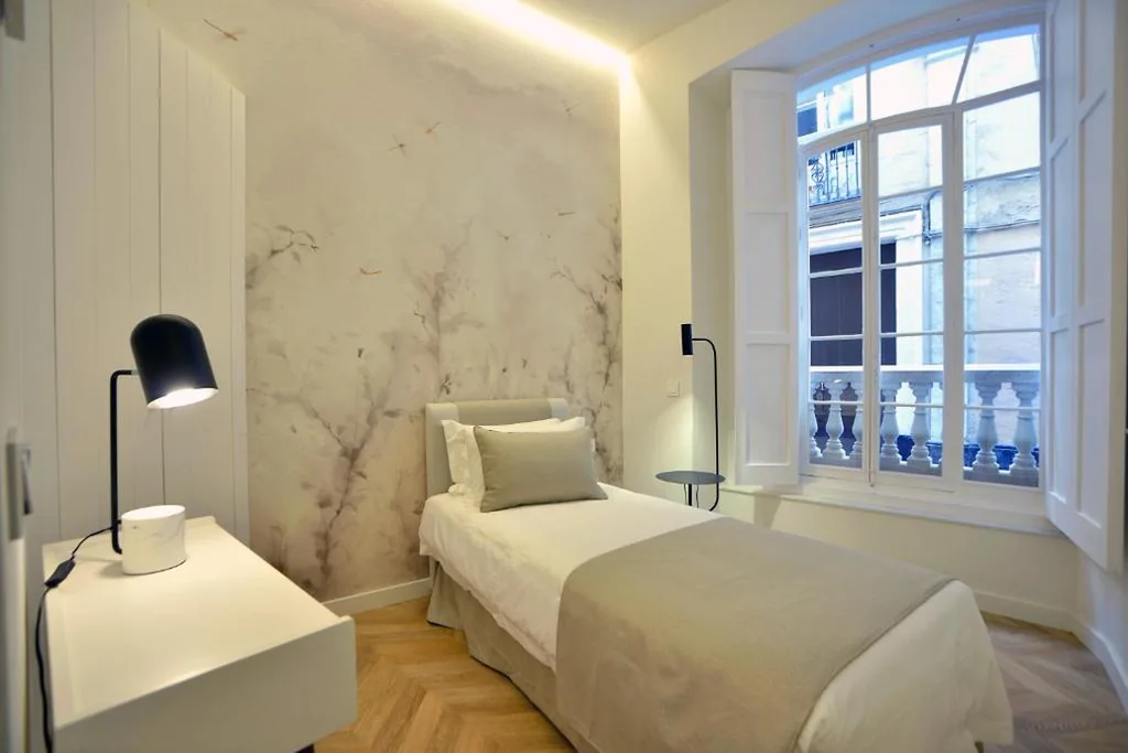 Plaza Mina Suites by Luxury Suites Cadiz -Adults Recommended