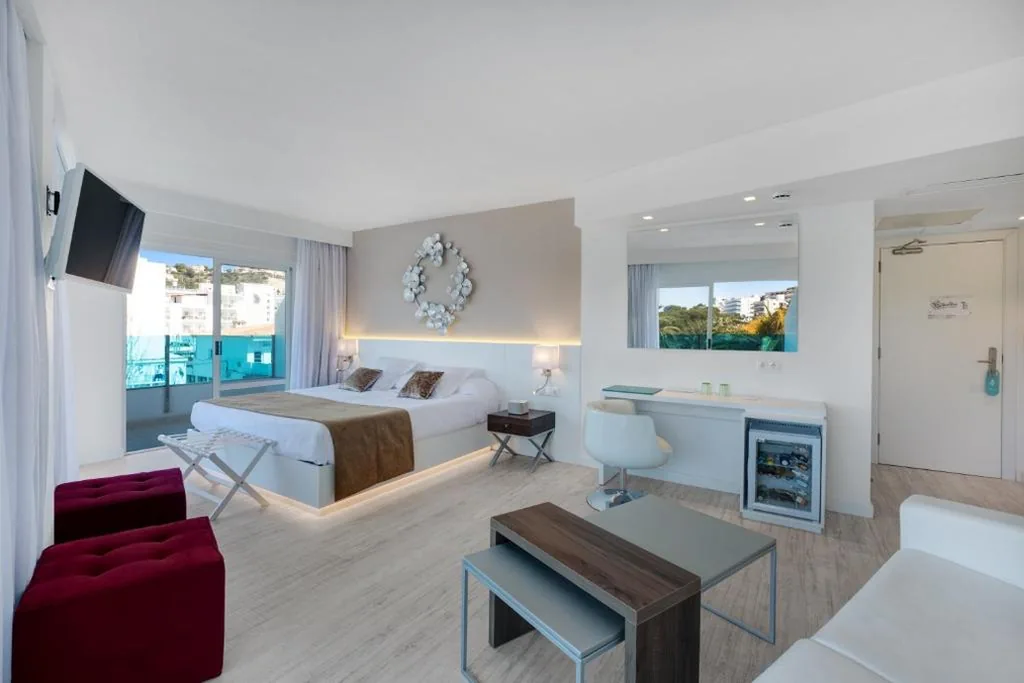 スイート — Plaza Santa Ponsa Boutique Hotel - Adults Only