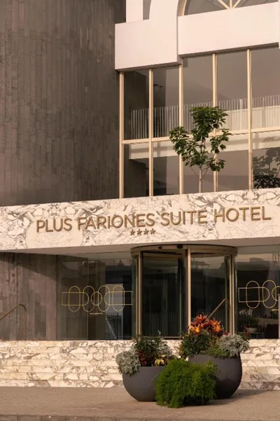 Plus Fariones Suite Hotel — foto 11