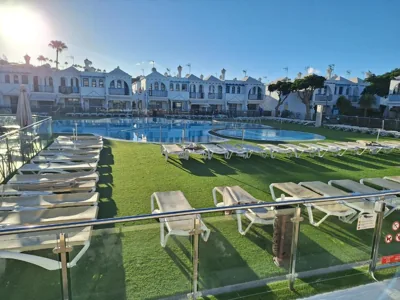 POOLFRONT Bungalow — foto 4