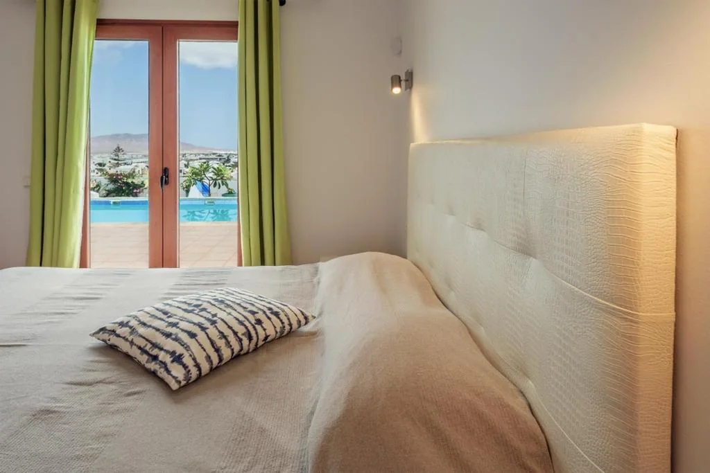 Poolvilla with Oceanview (wheelchair accessible/pool lift)