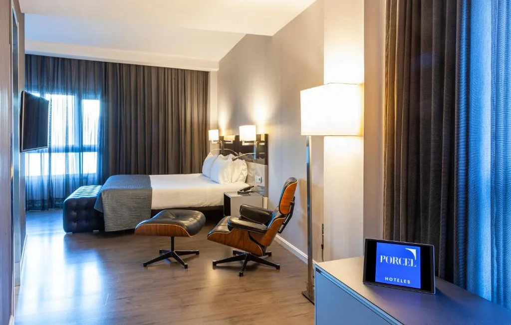 Junior Suite — Porcel Torneo