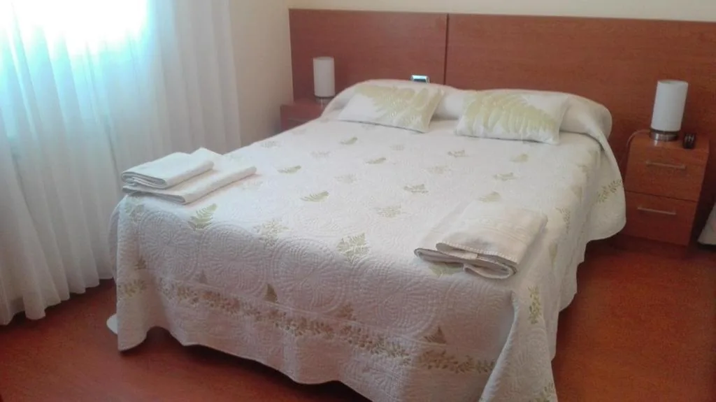 Camera tripla con bagno privato — PortoSantiago