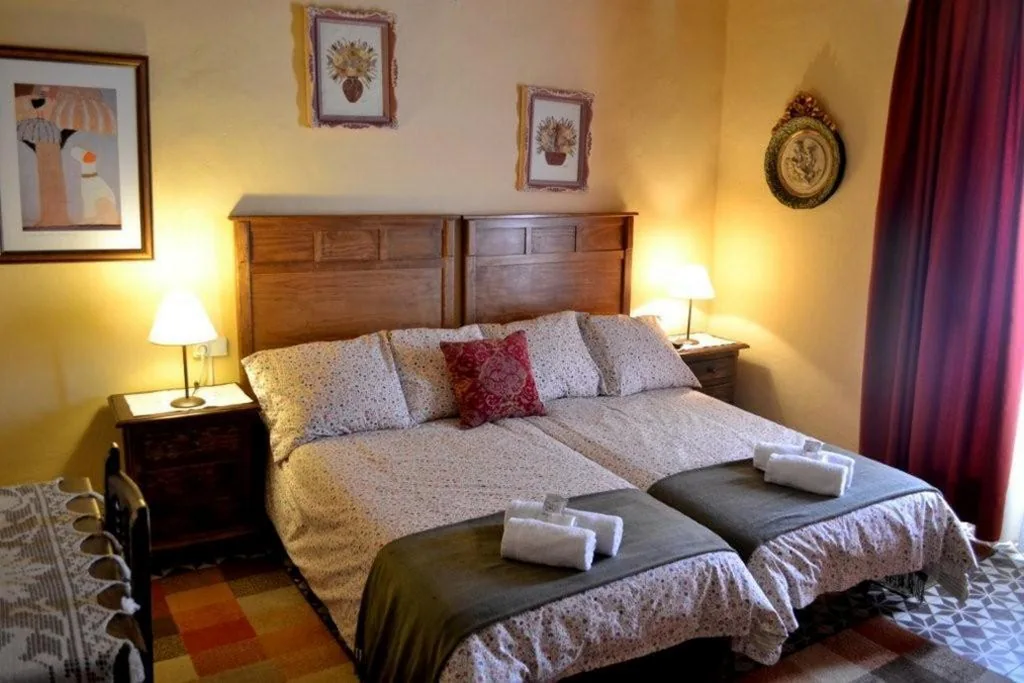 Camera doppia - 1 o 2 letti — Posada Abadia de Sietamo