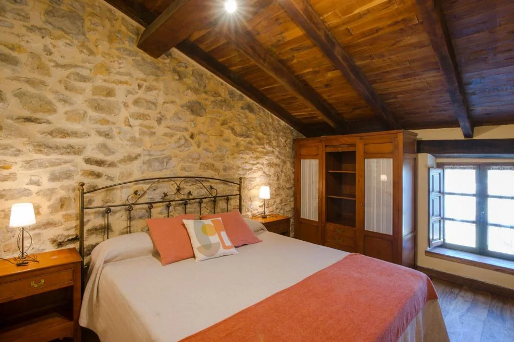 Habitación Doble Deluxe con ducha — Posada Condado de la Mota