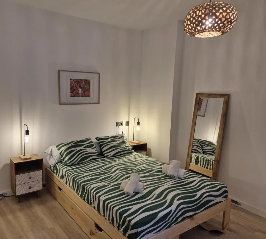 Doppelzimmer mit eigenem Bad — Posada de la Luna