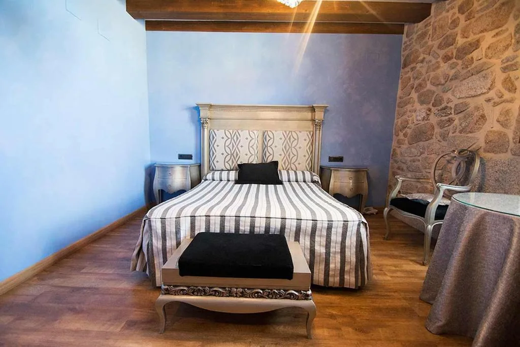 Sonderangebot – Doppelzimmer — Posada Doña Urraca