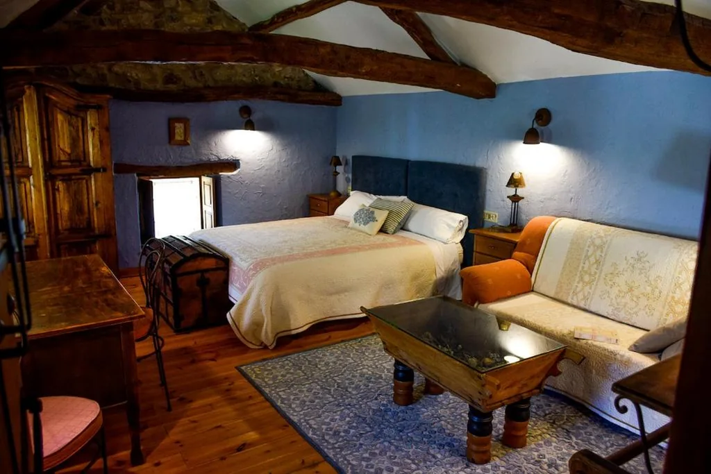 Suite con vistas a la montaña — Posada El Rincón de Babia