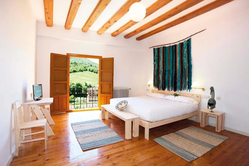 Deluxe Suite — Posada Hoyos de Iregua