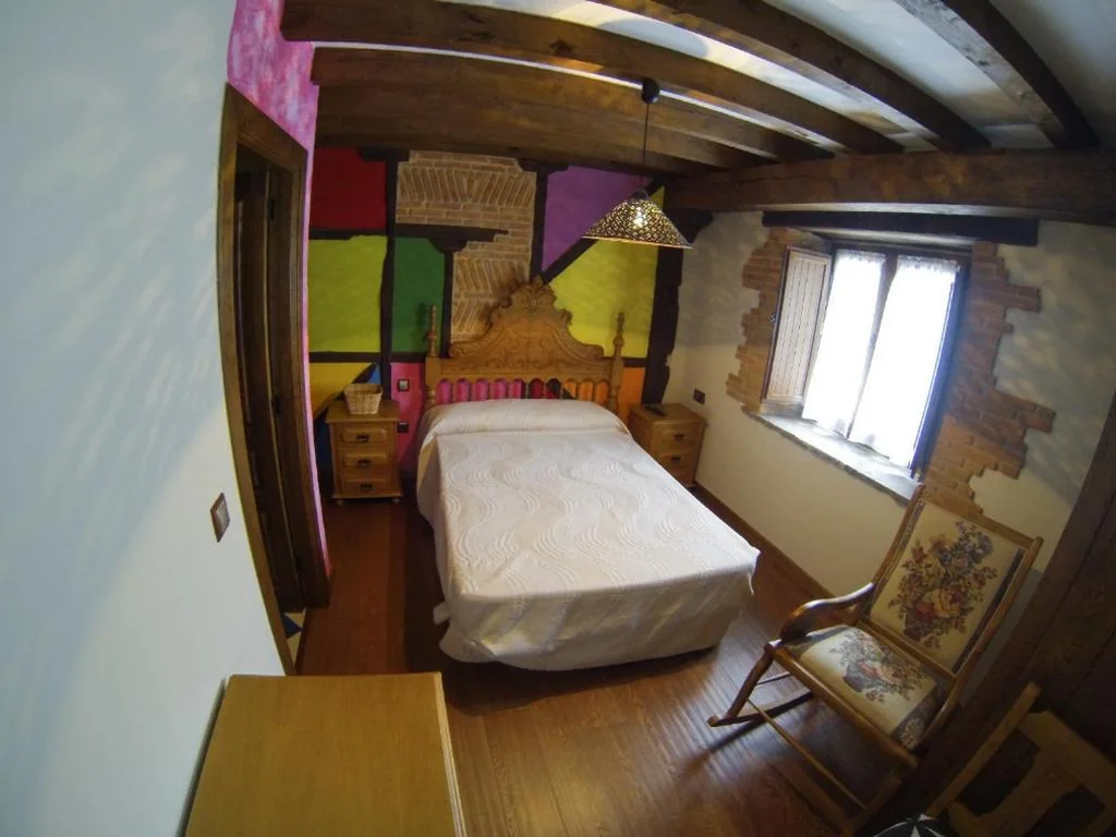 Habitación Doble con baño privado — Posada La Braniza