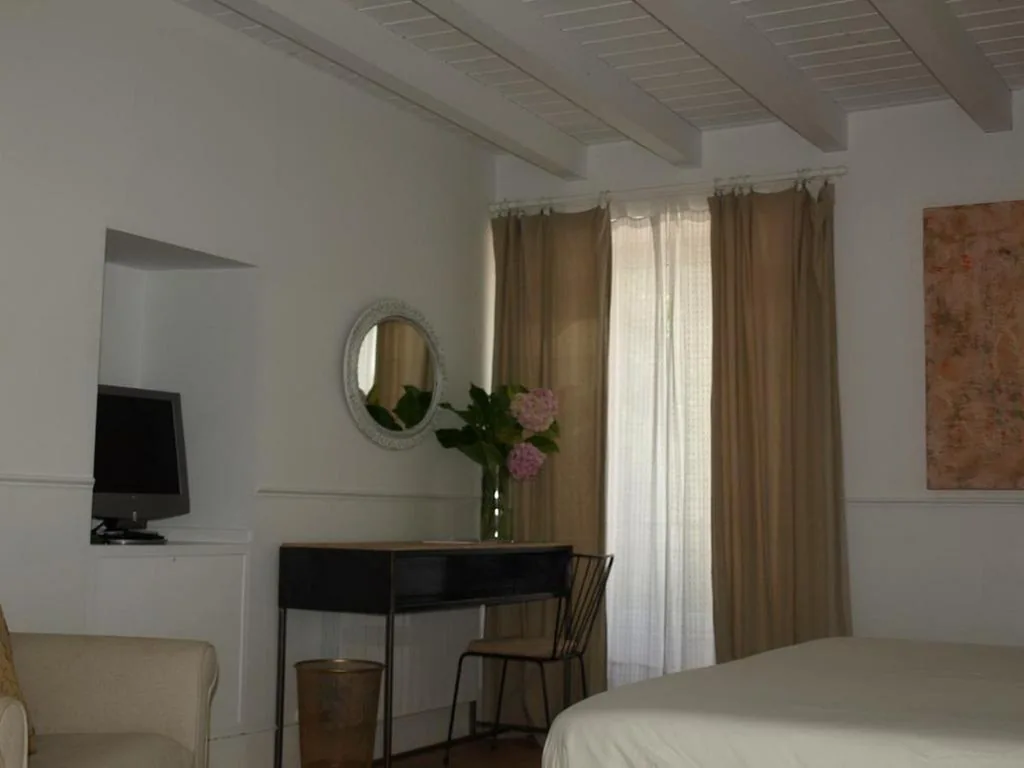 Superior Triple Room — Posada La Panadería