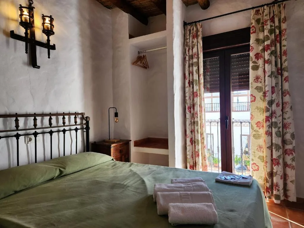 Quarto Familiar (2 adultos e 2 crianças) — Posada La Plaza