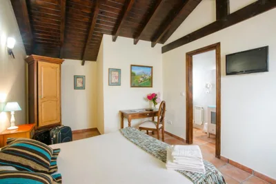 Posada Las Tres Mentiras de Santillana del Mar — foto 9