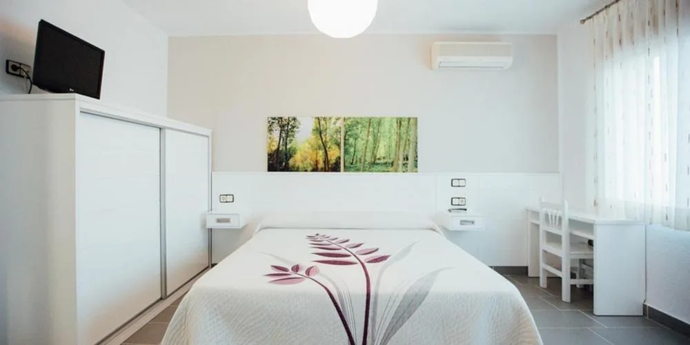 Habitación Doble Básica — Posada Peñarubia