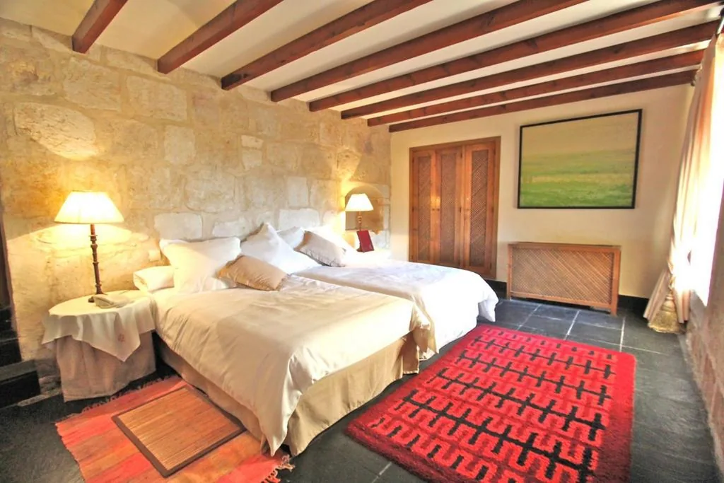 Habitación Doble Superior - 1 o 2 camas — Posada Real Castillo del Buen Amor