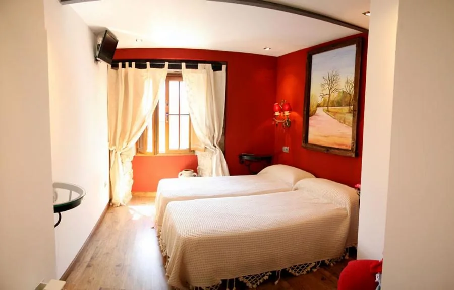 Doppelzimmer - 2 Betten — Posada Restaurante Casa Juanchu