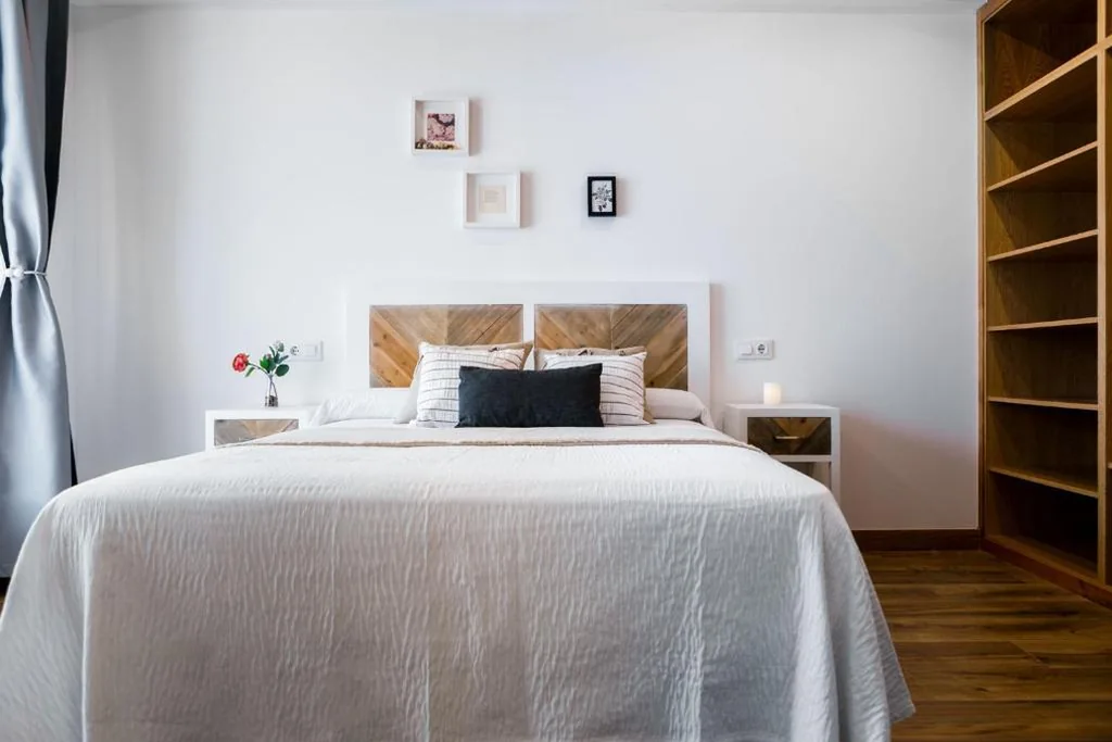 Habitación Triple con ducha — Posada rural Fuente Juliana