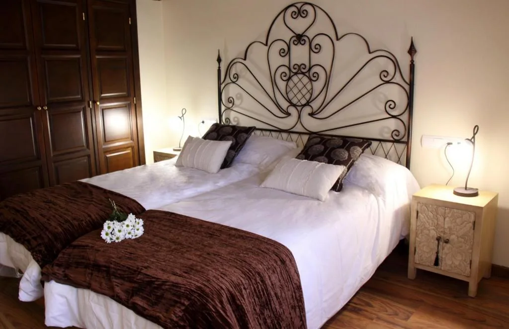 Habitación Doble N 16 - 2 camas — Posada Rural La Piñorra