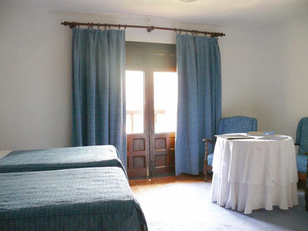 Doppelzimmer mit Bergblick – 2 Betten — Posada San José