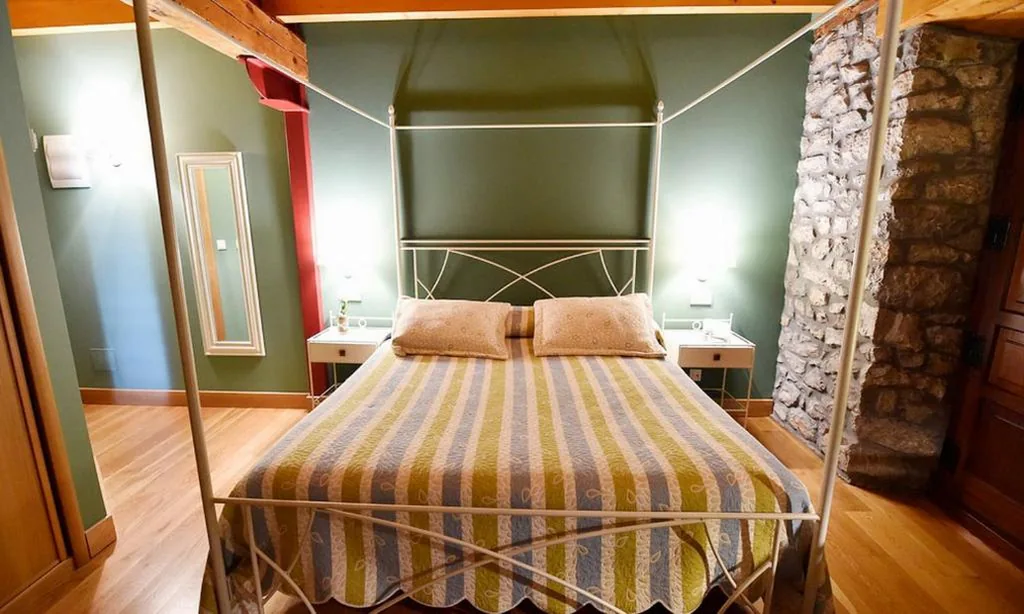 Habitación Doble con baño privado — Posada Término