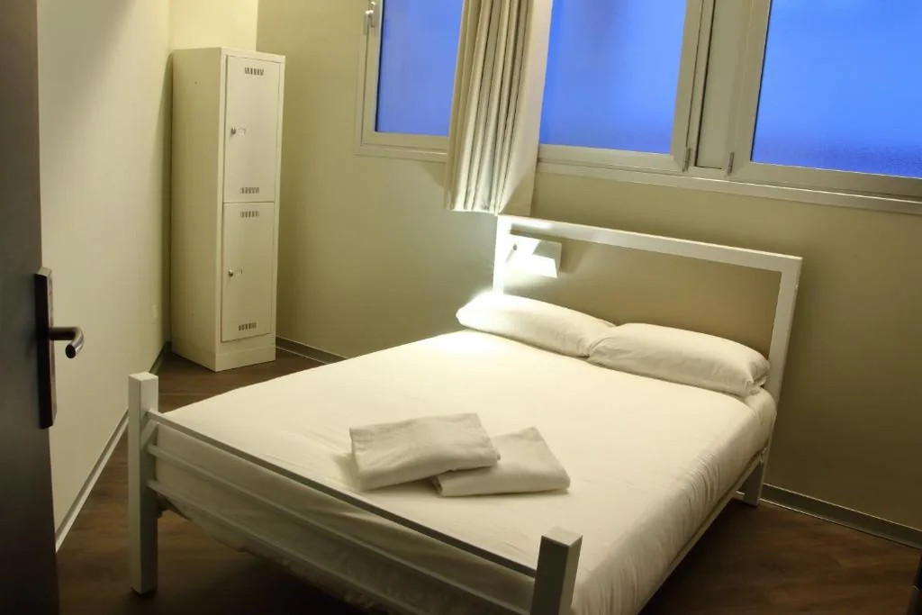 ダブルルーム — Poshtel Bilbao - Premium Hostel