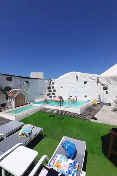 PRECIOSA CASA EMBLEMATATICA, PISCINA,WIFI — foto 6