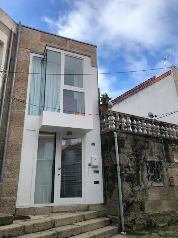 Casa indipendente con 3 camere da letto — Preciosa Casa en el Casco Histórico de Baiona
