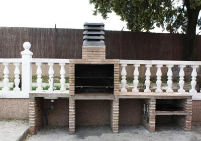 Preciosa villa para grupos grandes con piscina y BBQ — foto 12