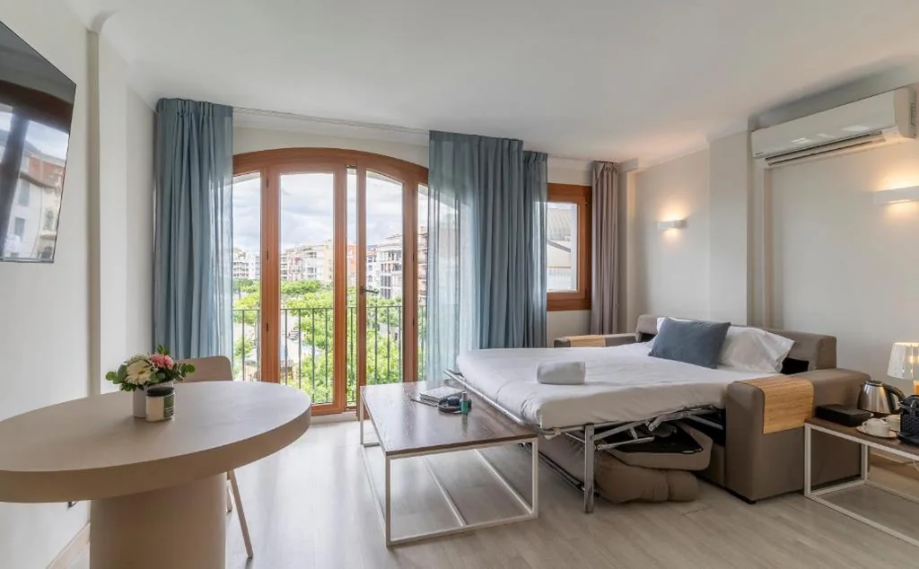 Habitación Triple (2 adultos + 1 niño) — Prestige Mar y Sol