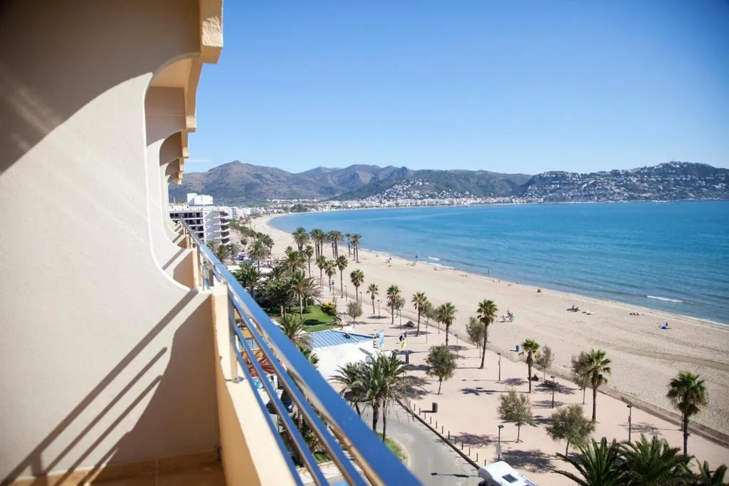 Camera Doppia con vista sul mare e letto supplementare (2 adulti + 1 bambino) — Prestige Victoria