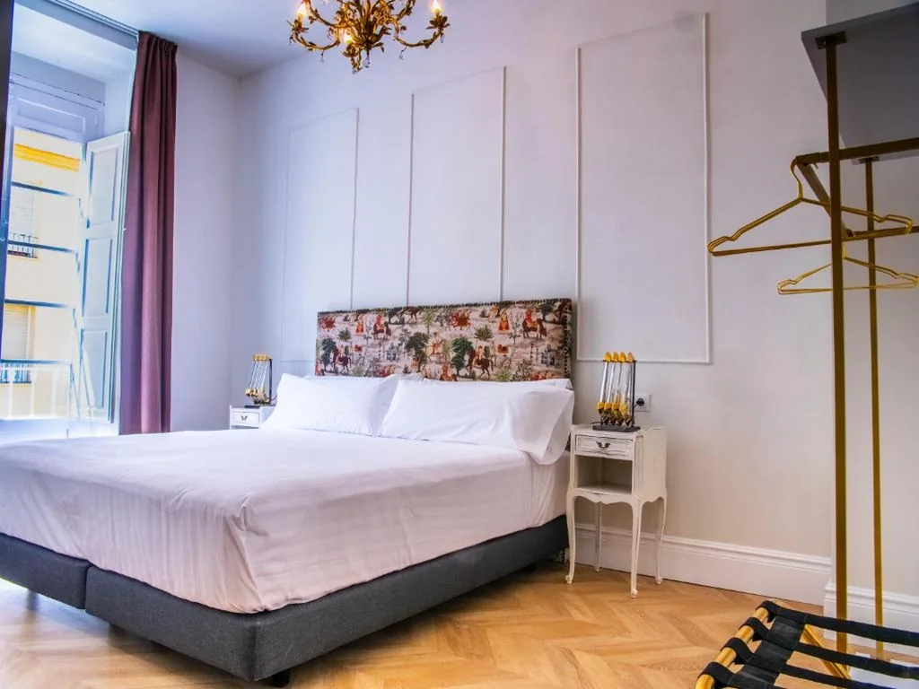 Habitación Doble con balcón — Pries Homes La Casa Azul