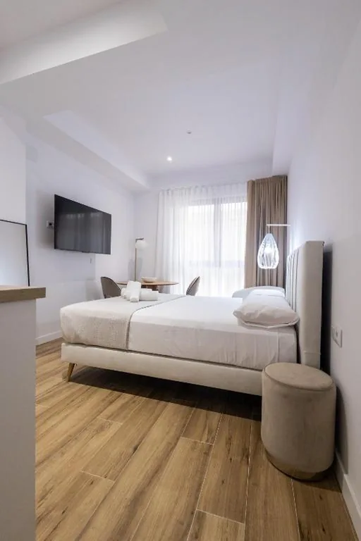 Monolocale — Primat Reig flats
