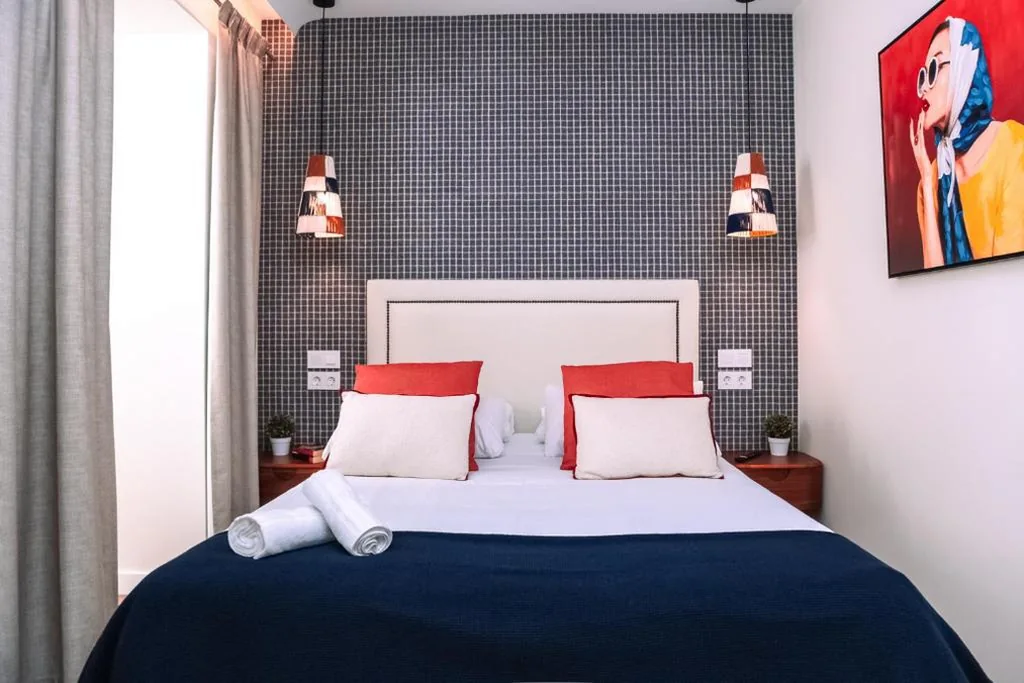 Quarto Deluxe - 1 cama grande — Principe 7 Rooms Boutique Vigo