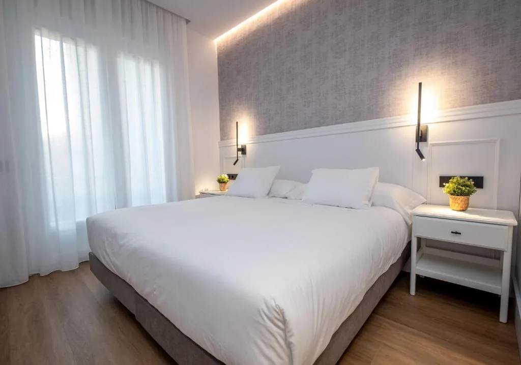 带阳台豪华双人间 — Príncipe de Vergara Rooms