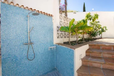 Private Beach Villa for 6 with Seaview, Pool & big Sun Terrace — foto 12