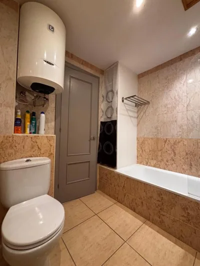 Private Bedroom in a Host's Home with Shared Pool — foto 3