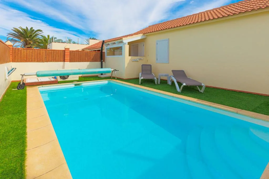 Moradia com 3 quartos — Private villa with heated pool & terrace see view