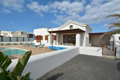 Private Villa with pool Faro Park — 写真 4