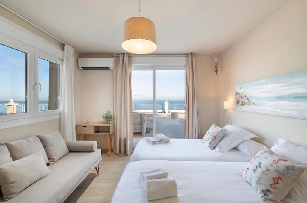 Twin Room — Punta Carnero Alojamiento Singular