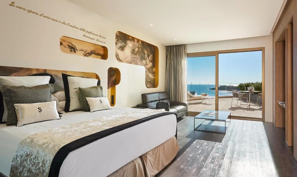 Suite Junior con vista sul mare — Pure Salt Port Adriano - Adults Only