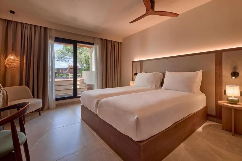 Joy Junior Suite — Purobeach Resort Santa Ponsa