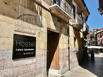 Quartier Leon Hostel Jabalquinto — foto 9
