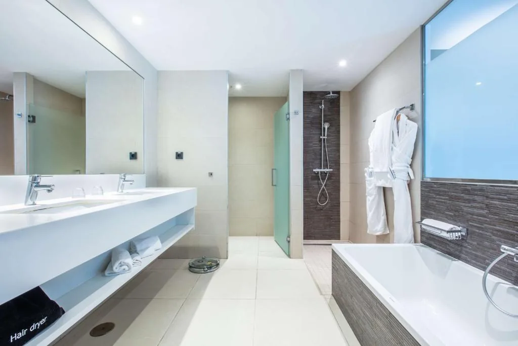 Camera Familiare con balcone — Radisson Blu Resort & Spa, Gran Canaria Mogan